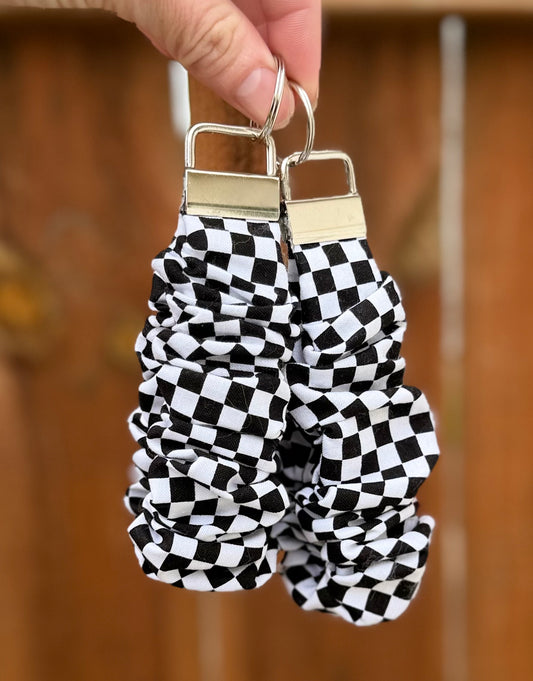 Black Checkered Scrunchie Wristlet