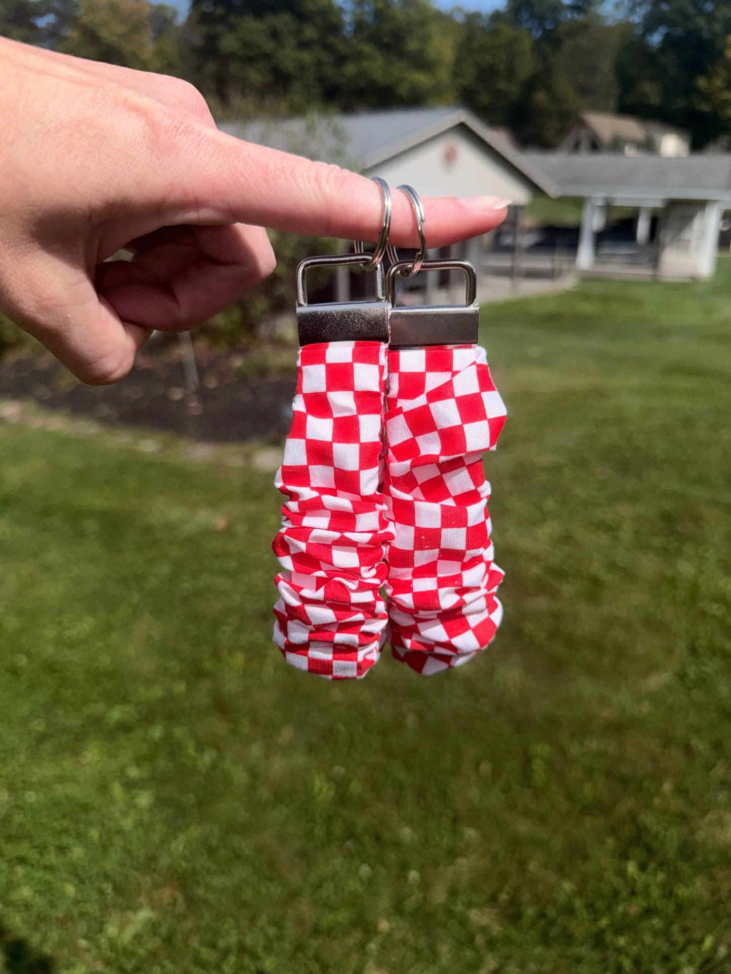 Red/White Checkered Scrunchie Wristlet
